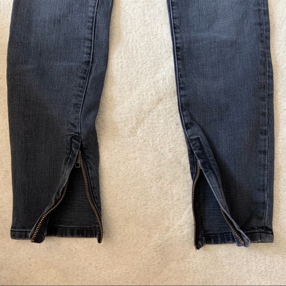 Current/Elliott Spade Ankle in Black Night Faded Black Jeans - Picture 15 of 15
